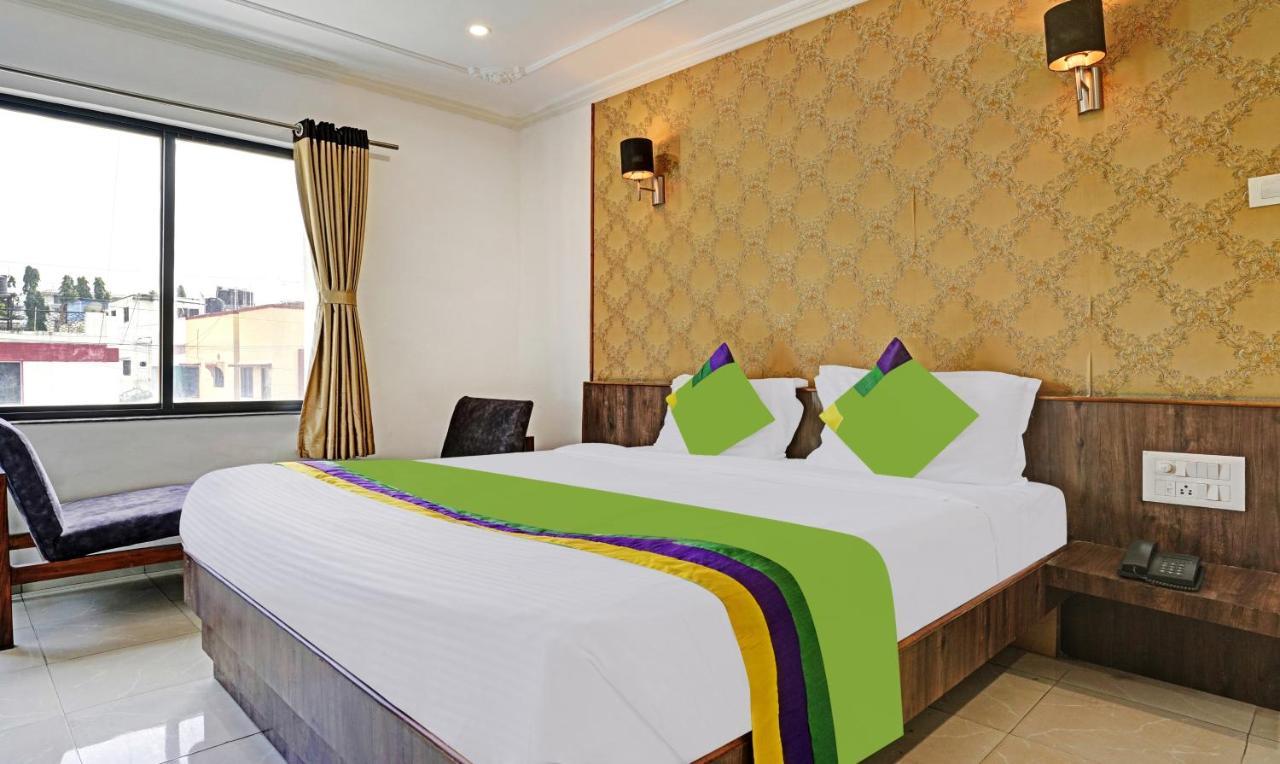 Treebo Varsha Palace Aurangabad  Ngoại thất bức ảnh