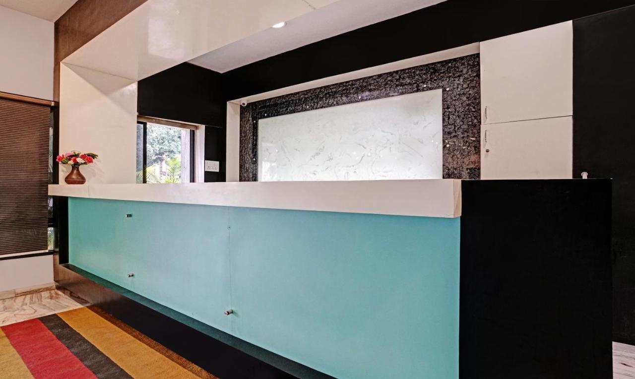 Treebo Varsha Palace Aurangabad  Ngoại thất bức ảnh
